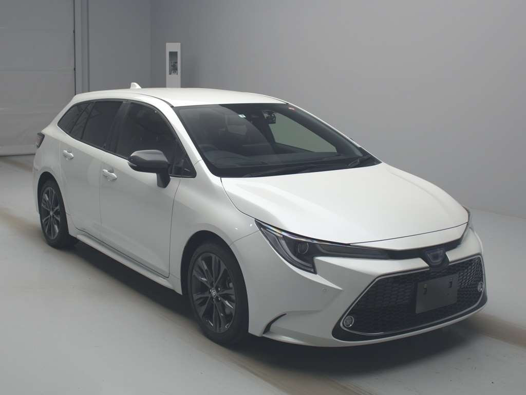 2021 Toyota Corolla Touring Wagon ZWE211W[2]