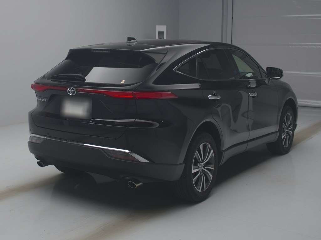 2022 Toyota Harrier MXUA85[1]