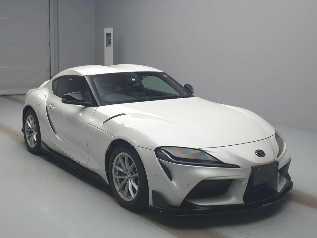 2019 Toyota Supra DB82[2]