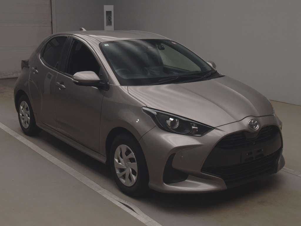 2022 Toyota YARIS KSP210[2]