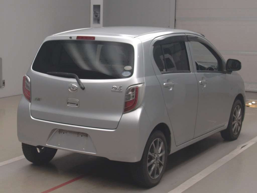 2011 Daihatsu Mira es LA300S[1]