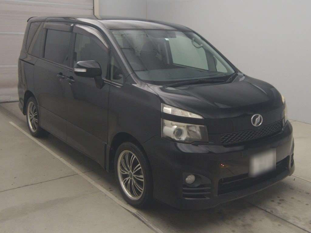 2012 Toyota Voxy ZRR70W[2]