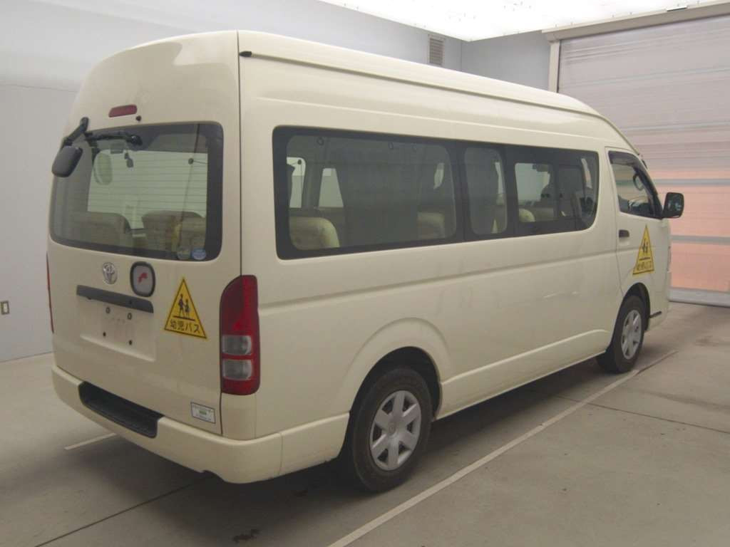 2014 Toyota Regiusace Van TRH221K[1]