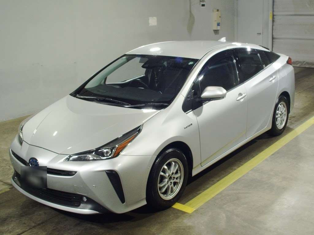 2019 Toyota Prius ZVW55[0]