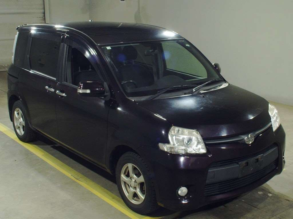 2012 Toyota Sienta NCP85G[2]