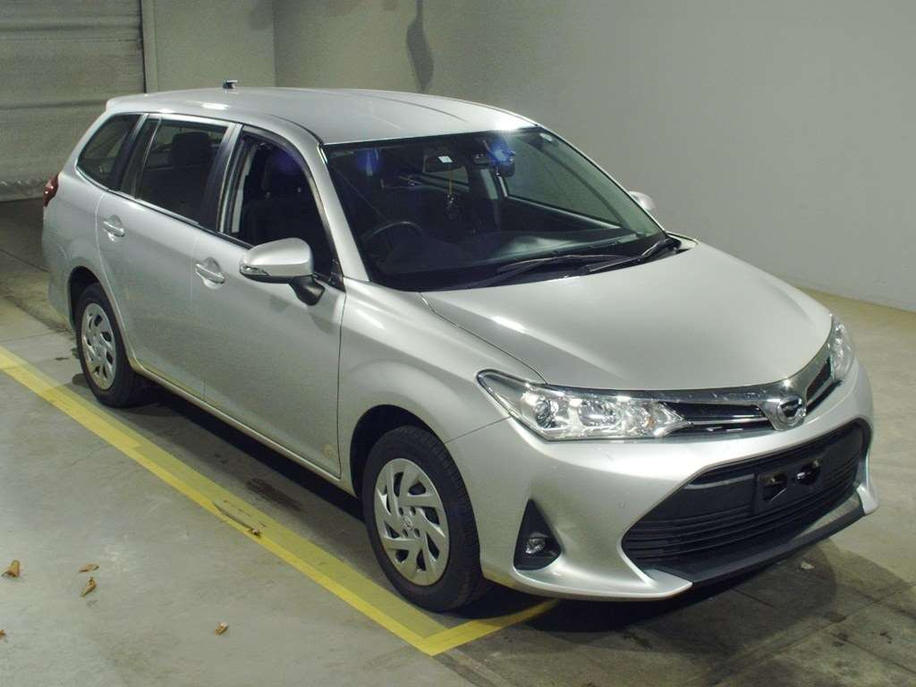 2020 Toyota Corolla Fielder NZE164G[2]