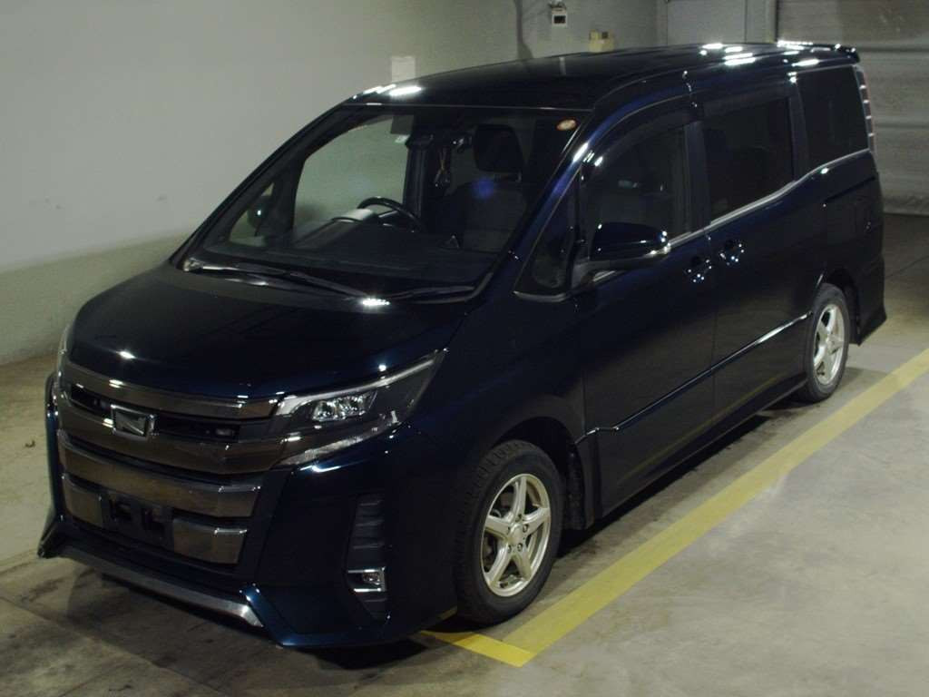 2017 Toyota Noah ZRR80W[0]