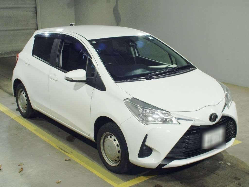 2019 Toyota Vitz NSP135[2]