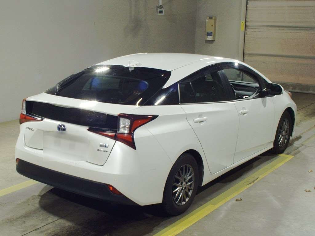 2021 Toyota Prius ZVW55[1]