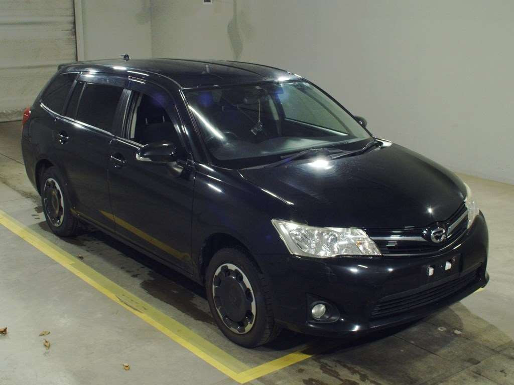 2014 Toyota Corolla Fielder NZE164G[2]