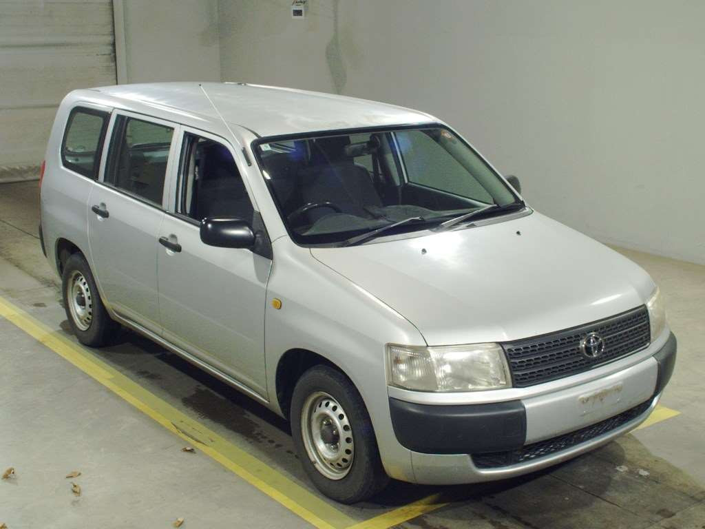 2005 Toyota Probox Van NCP50V[2]