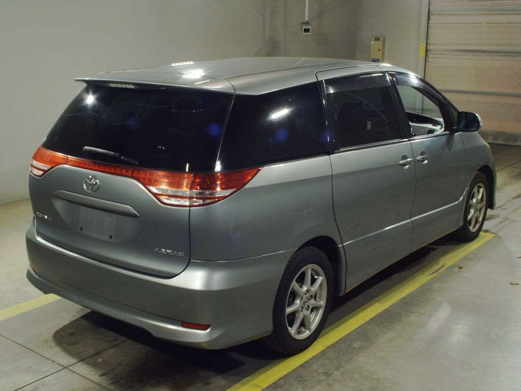 2006 Toyota Estima ACR55W[1]