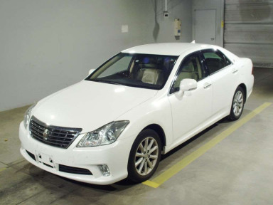 2011 Toyota Crown