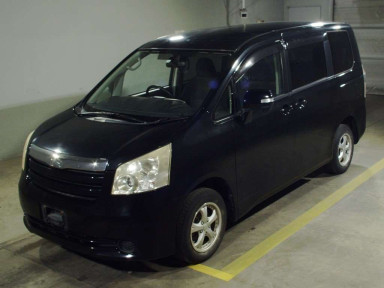 2008 Toyota Noah