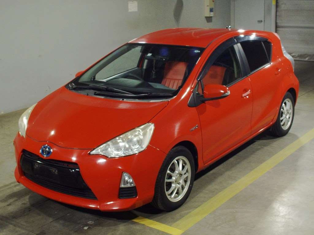 2012 Toyota Aqua NHP10[0]