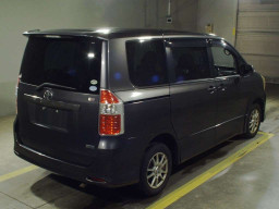 2009 Toyota Noah