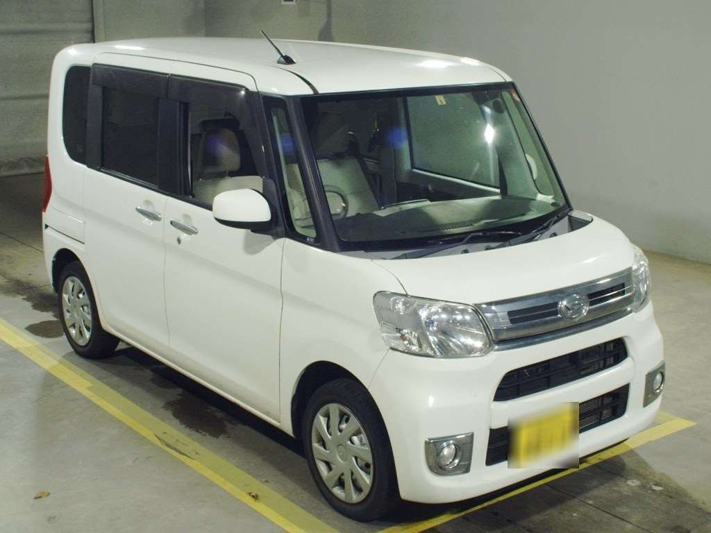 2014 Daihatsu Tanto LA610S[2]