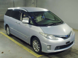 2011 Toyota Estima Hybrid