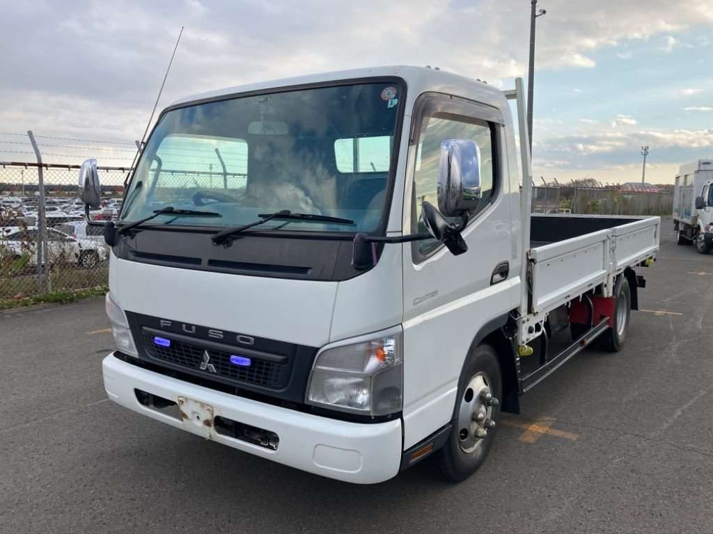 2010 Mitsubishi Fuso Canter FE84DV[0]