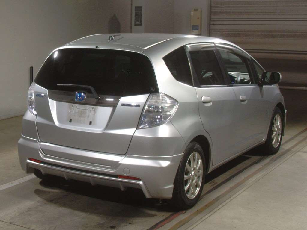 2012 Honda Fit Hybrid GP1[1]