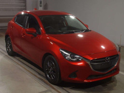 2017 Mazda Demio