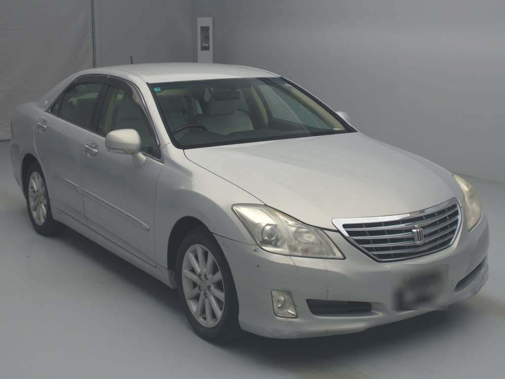 2008 Toyota Crown GRS200[2]