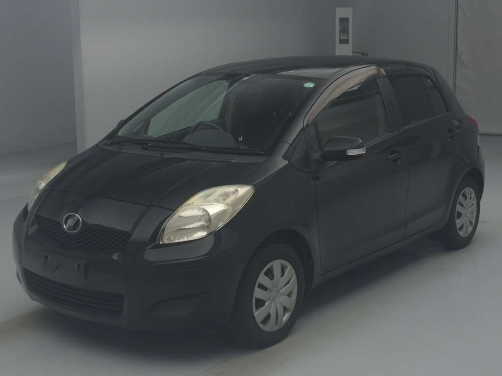 2010 Toyota Vitz SCP90[0]