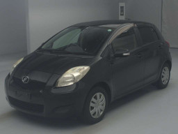 2010 Toyota Vitz