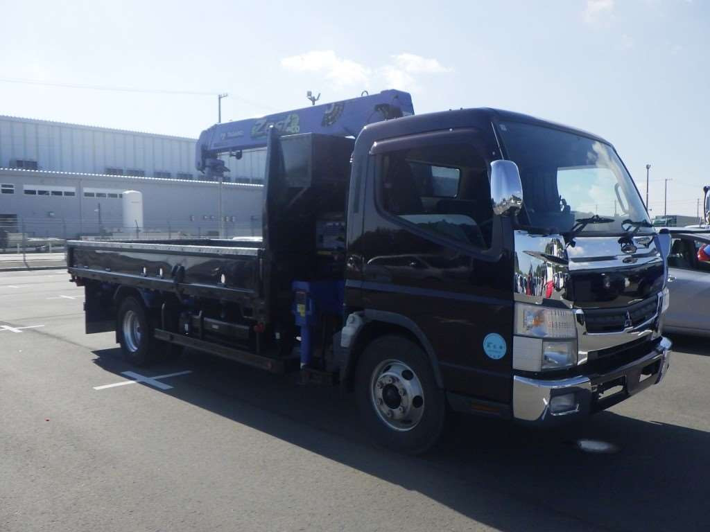 2015 Mitsubishi Fuso Canter FEB80[2]