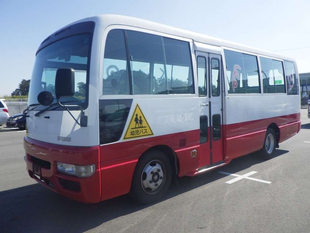 2000 Nissan Civilian Bus BHW41[0]