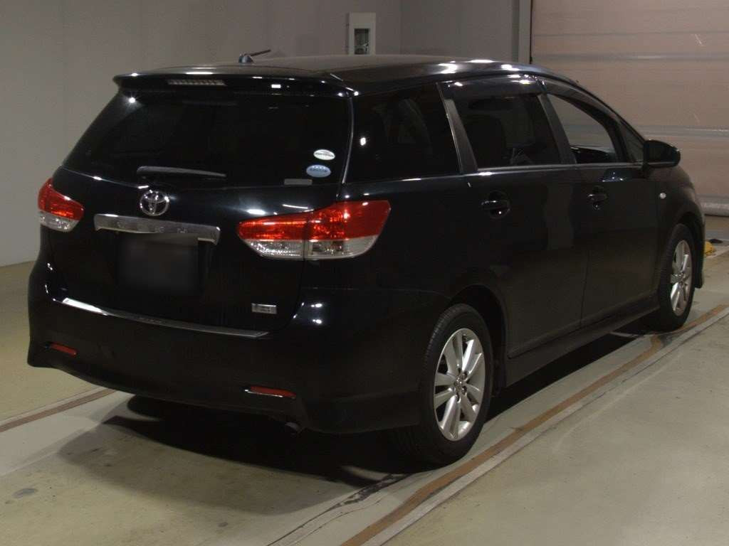 2011 Toyota Wish ZGE20W[1]