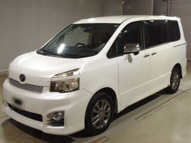 2011 Toyota Voxy