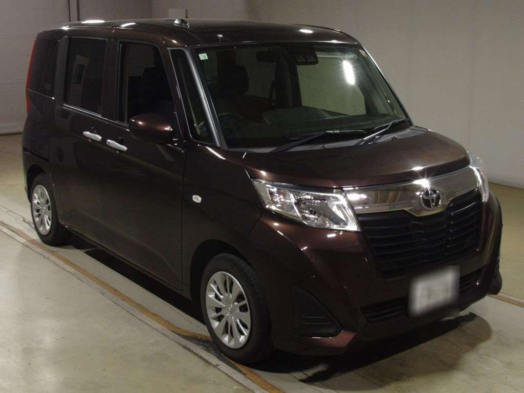 2019 Toyota Roomy M900A[2]