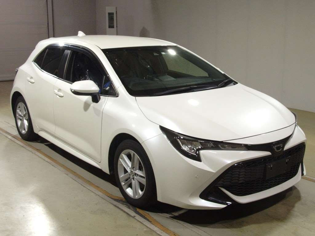 2020 Toyota Corolla Sports NRE210H[2]