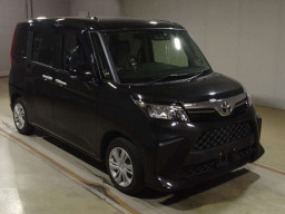 2021 Toyota Roomy