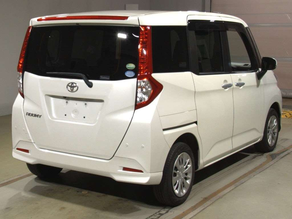 2019 Toyota Roomy M900A[1]