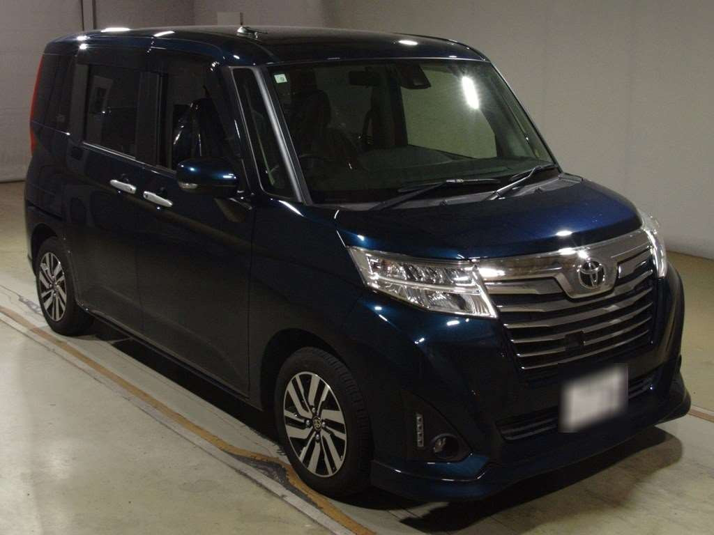 2018 Toyota Roomy M900A[2]