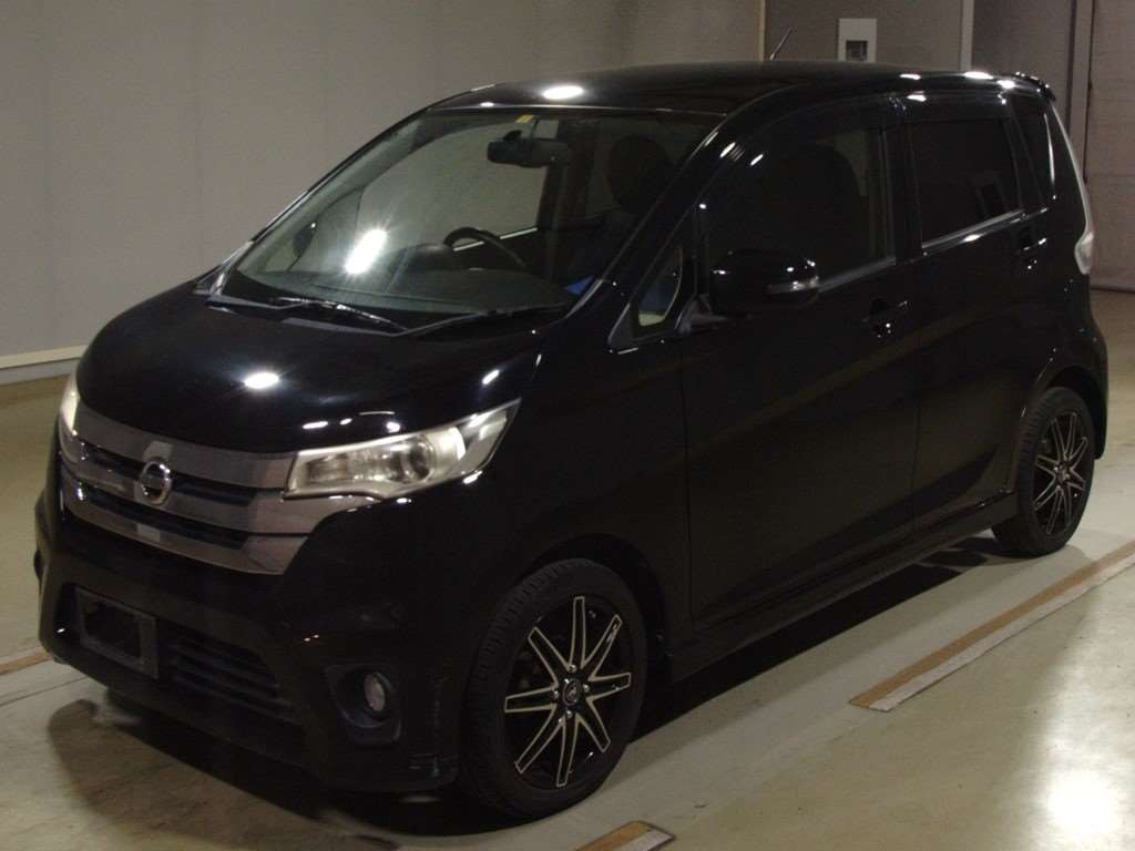 2013 Nissan DAYZ B21W[0]