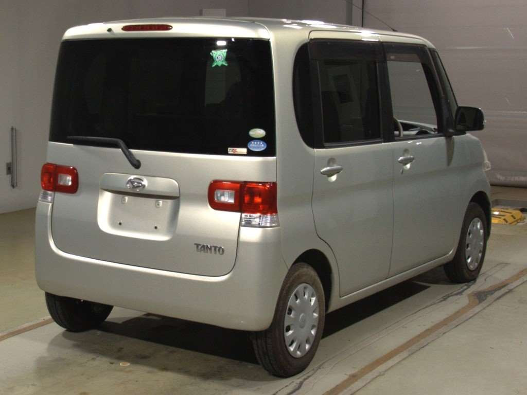 2009 Daihatsu Tanto L375S[1]