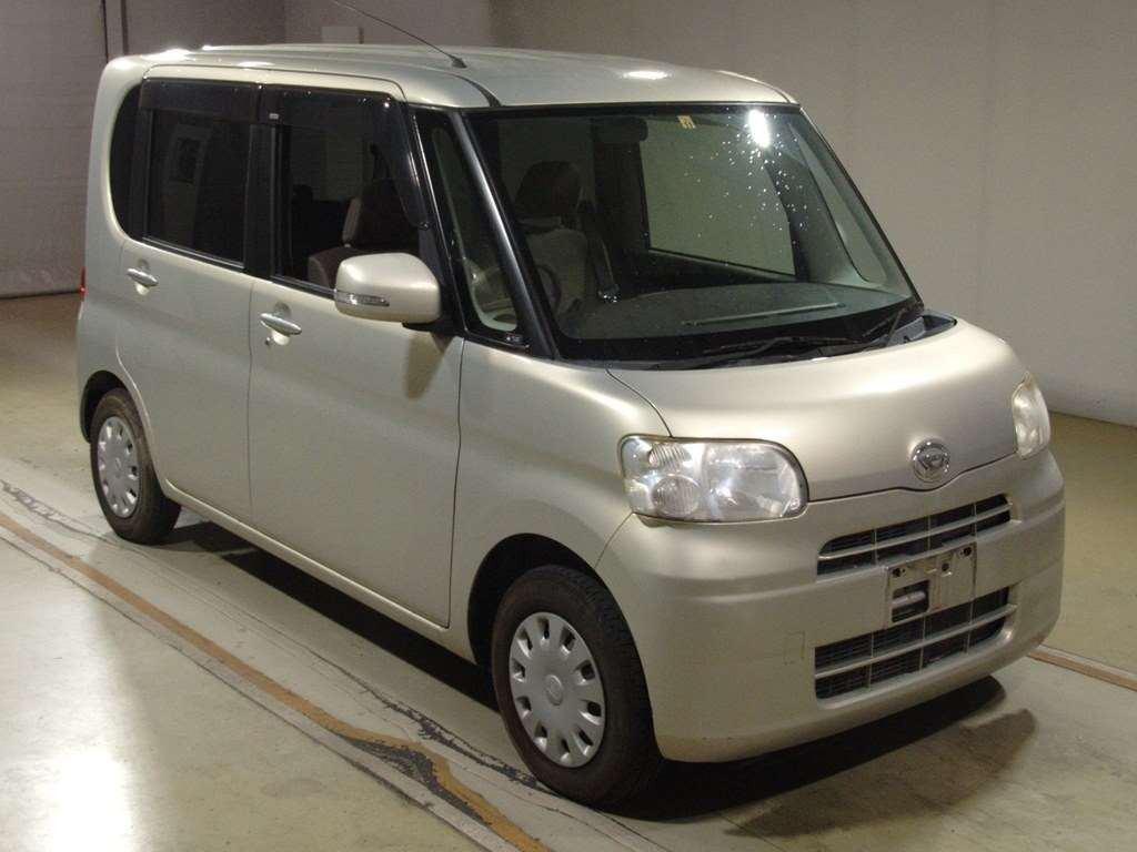 2009 Daihatsu Tanto L375S[2]