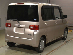 2009 Daihatsu Tanto