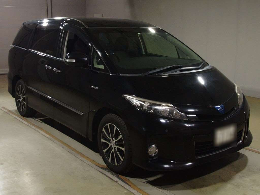 2013 Toyota Estima Hybrid AHR20W[2]