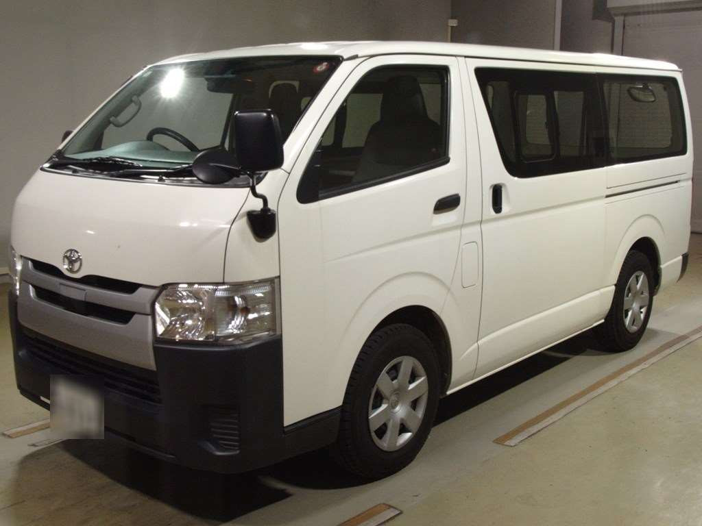 2019 Toyota Hiace Van TRH200V[0]