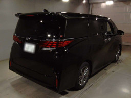 2024 Toyota Alphard