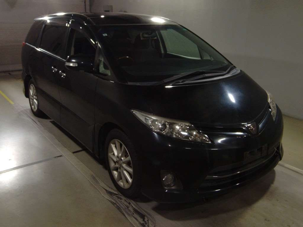 2011 Toyota Estima ACR50W[2]