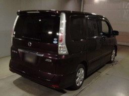 2009 Nissan Serena