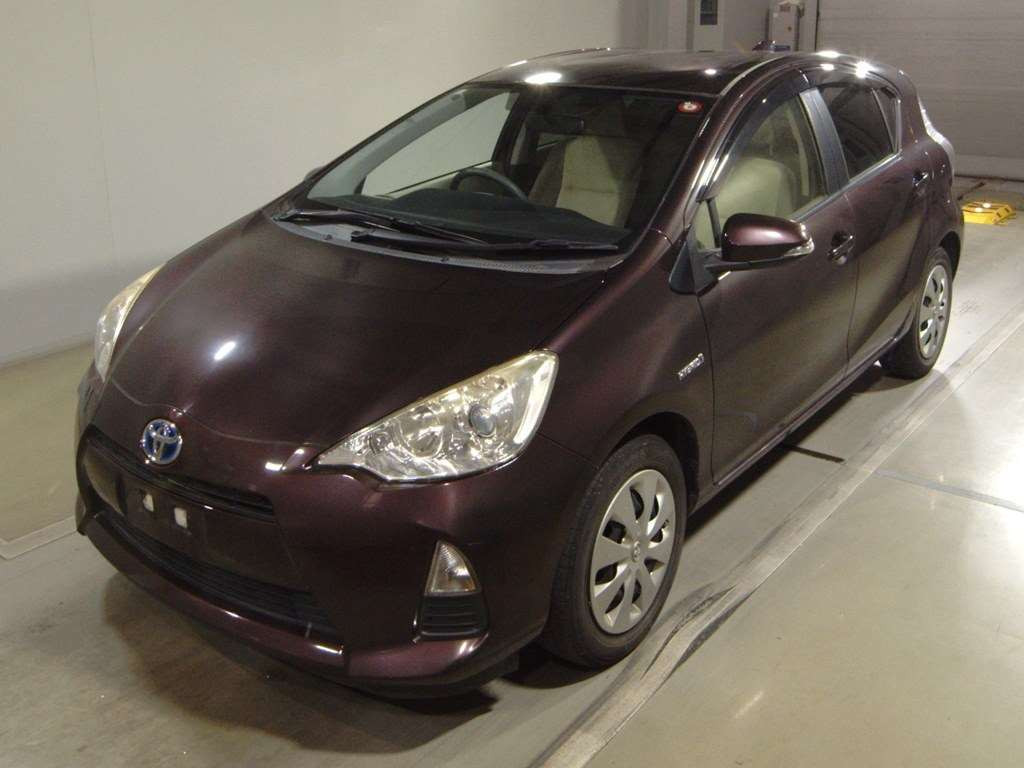 2014 Toyota Aqua NHP10[0]