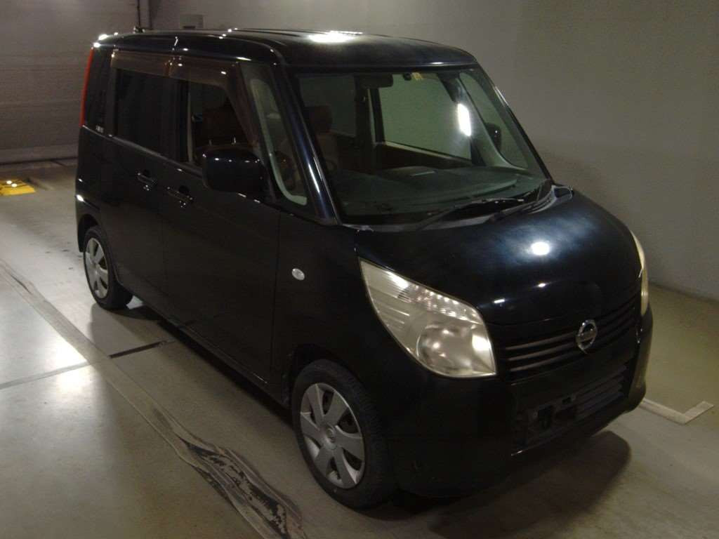 2011 Nissan Roox ML21S[2]