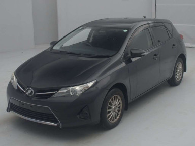 2013 Toyota Auris