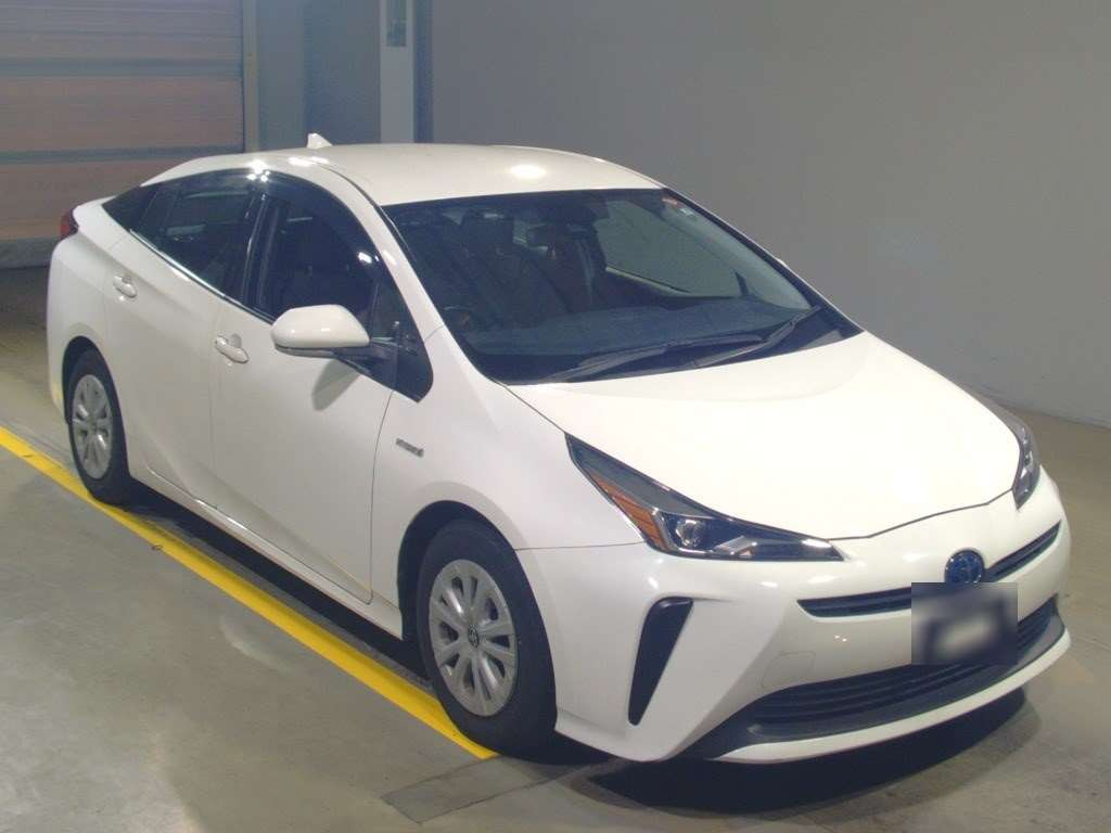 2019 Toyota Prius ZVW51[2]